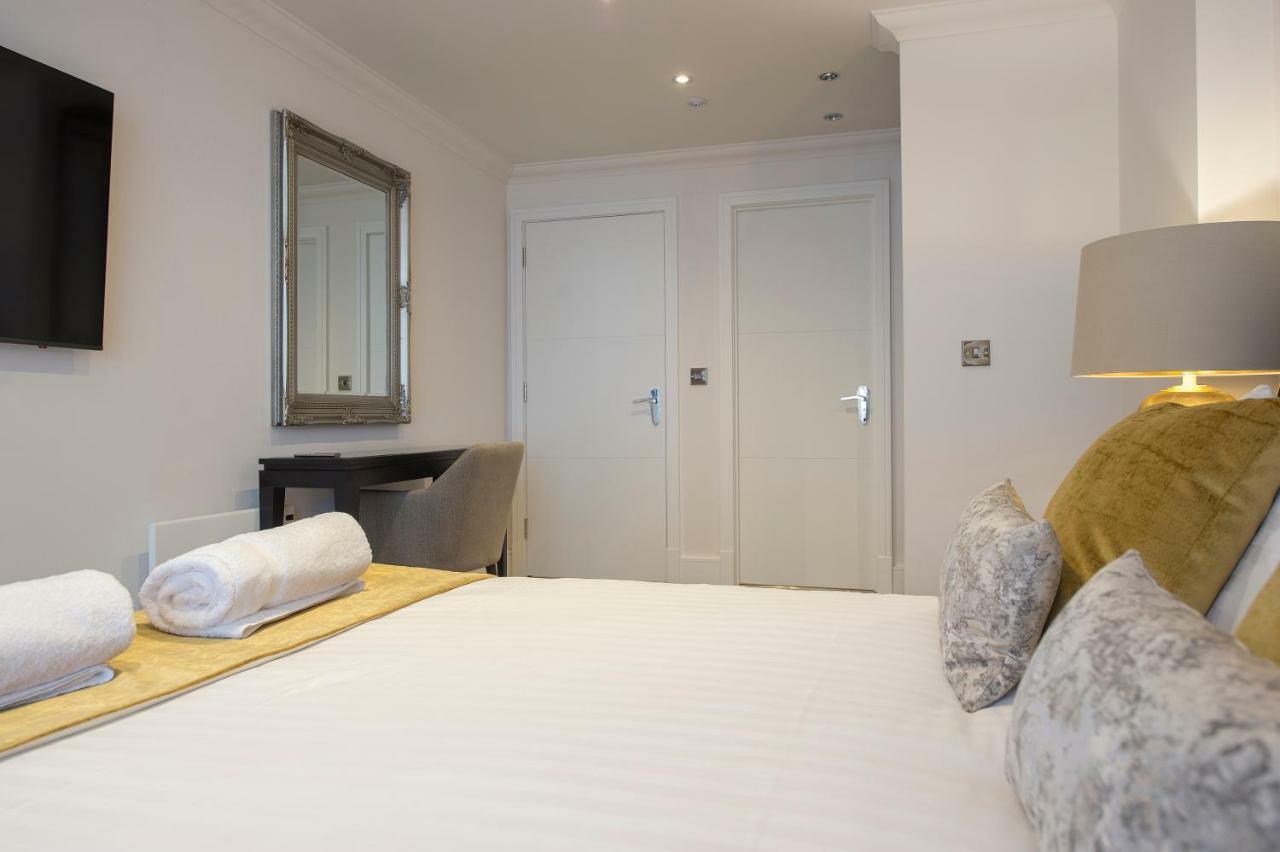 Chocolets - The Lion Suite York Exterior photo